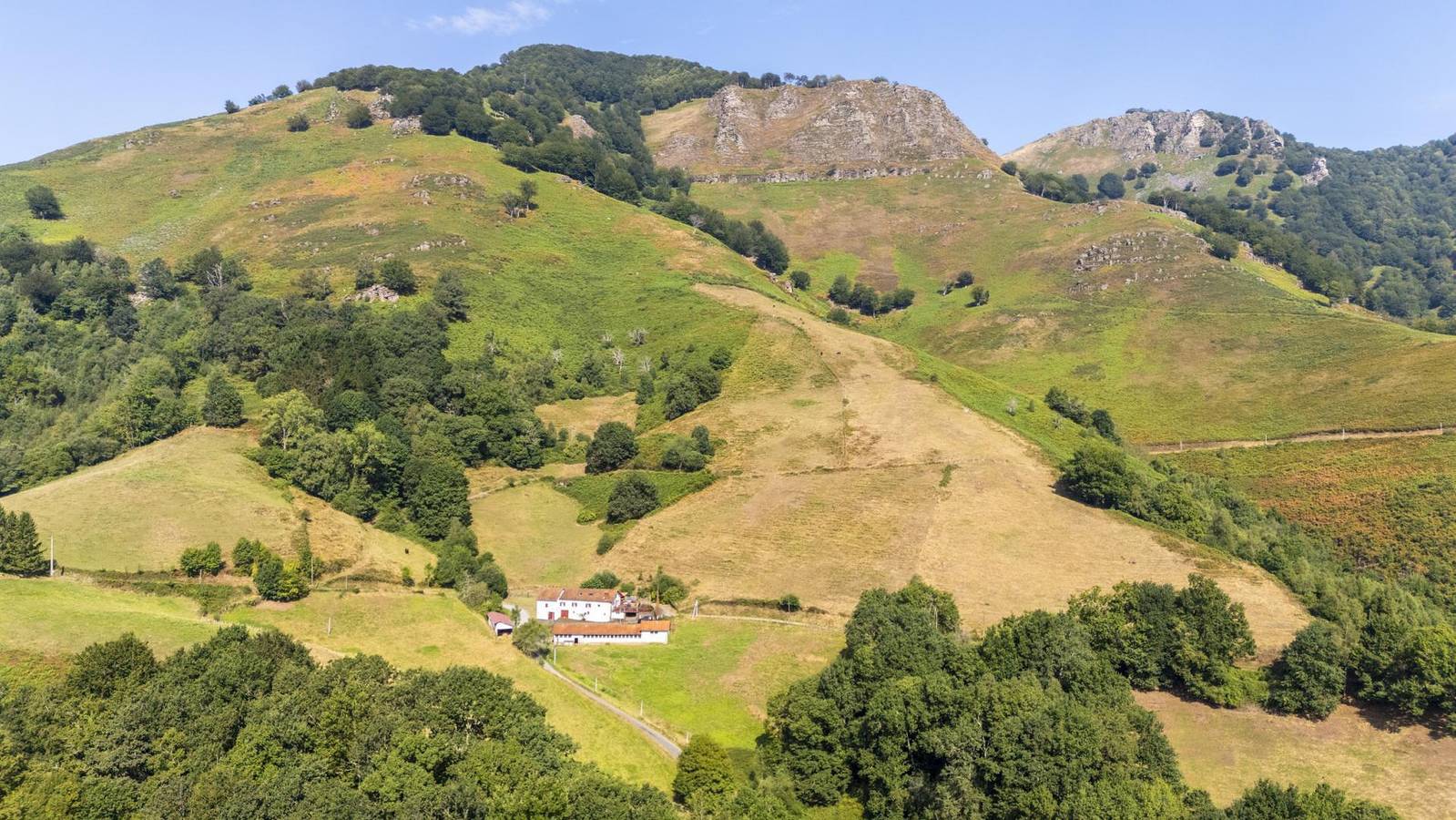 Sarahandia in Aldudes, Region de Bayona