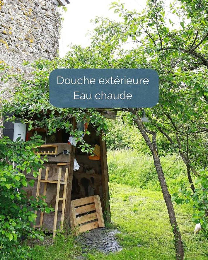 Location de vacances pour 2 personnes, avec jardin et vue à Saulges - 2