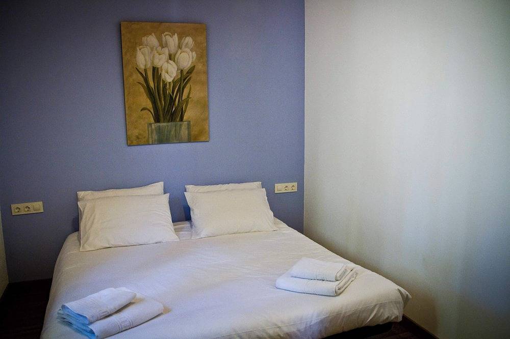Entire apartment, Apartments el Bosquet Duplex in Sant Cugat del Vallès, Barcelona Inland