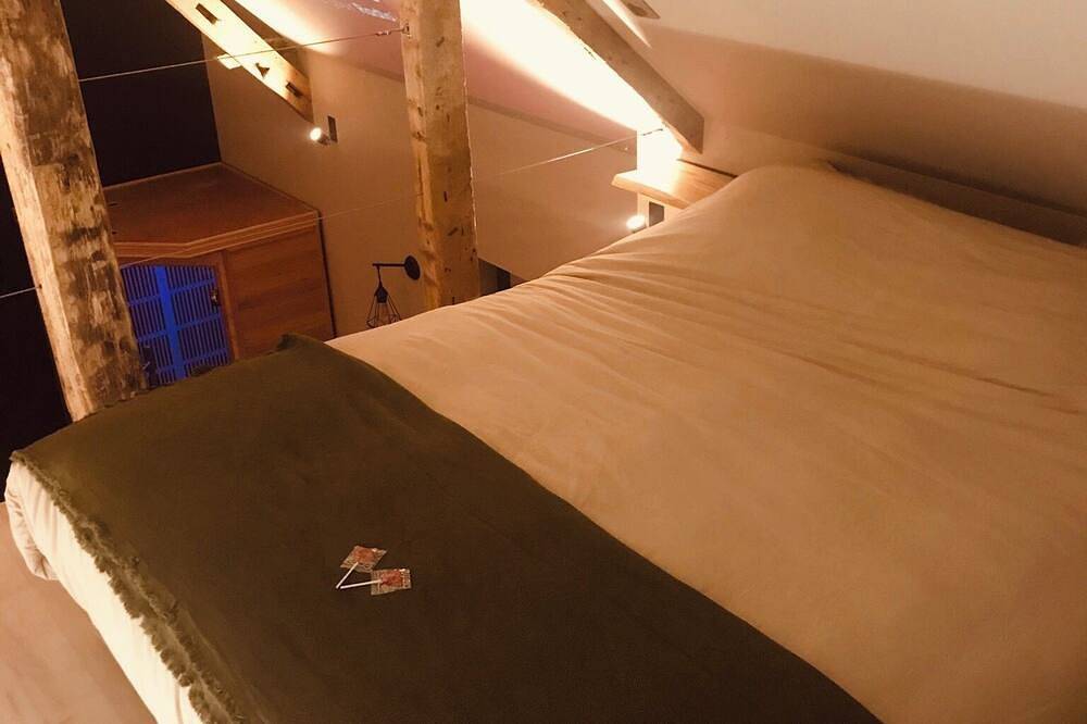 Chambre d'hôte with private spa, whirlpool bath and infrared sauna in Boezegem, Dünkirchen en omgeving