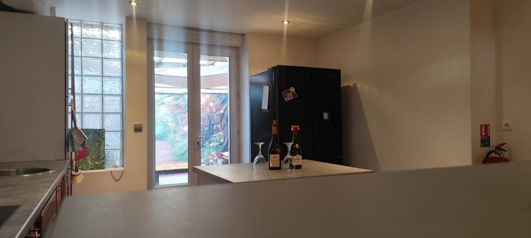 Gîte pour 10 personnes, avec terrasse, animaux acceptés à Bar-sur-Aube - 4