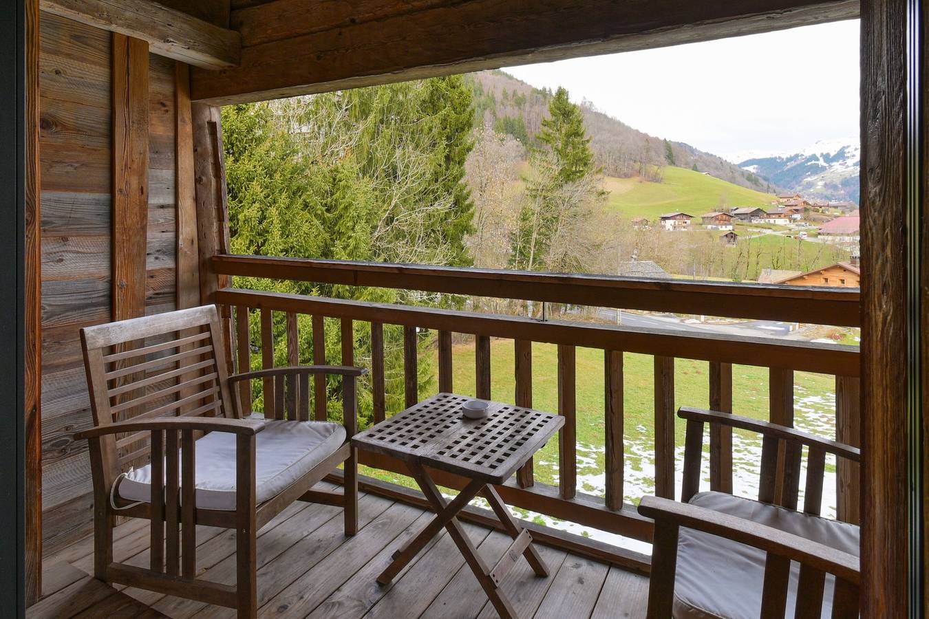 Ganze Wohnung, Appartement „Le Lachat“ mit Bergblick, Balkon und Wlan in Saint-Jean-de-Sixt, Annecy und Umgebung