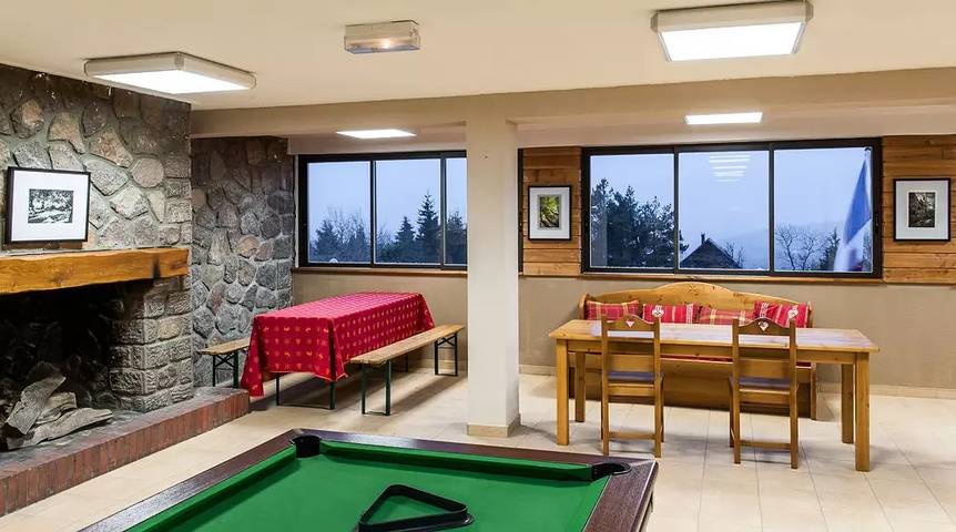 Gîte pour 8 personnes, avec balcon ainsi que piscine et sauna, animaux acceptés à Besse-et-Saint-Anastaise - 3