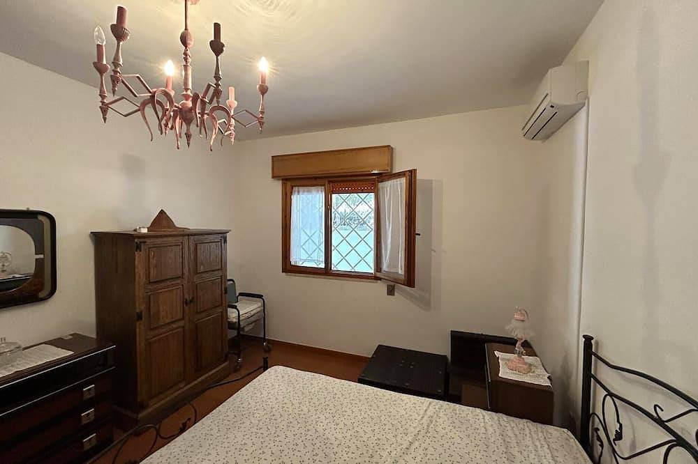 Villa Mimina mit Grill und Parkplatz in Punta Prosciutto, Golf von Tarent