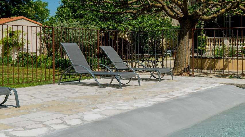 Maison d’hôte pour 2 personnes, avec terrasse ainsi que jardin et piscine à Oppède - 2