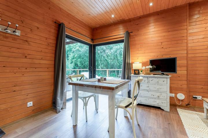 Casa vacanze "Lodge Campagne Chic 2 - Mas De Rey" con Wi-Fi in Arpaillargues-et-Aureillac, Nimes e dintorni