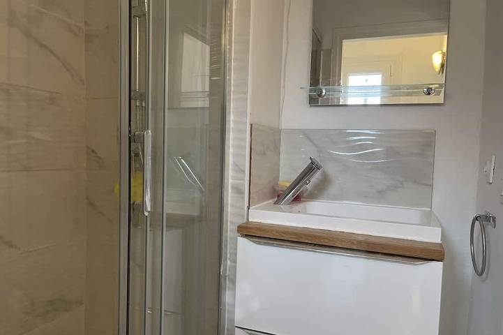 Gîte pour 4 personnes, avec piscine dans Leucate naturiste - 3