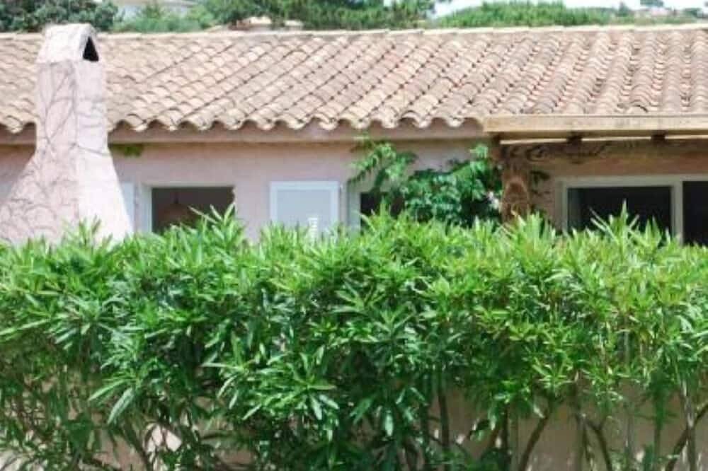 Mini-Villa privaten Garten 150 Meter Strand in Santa Giulia, Frankreich