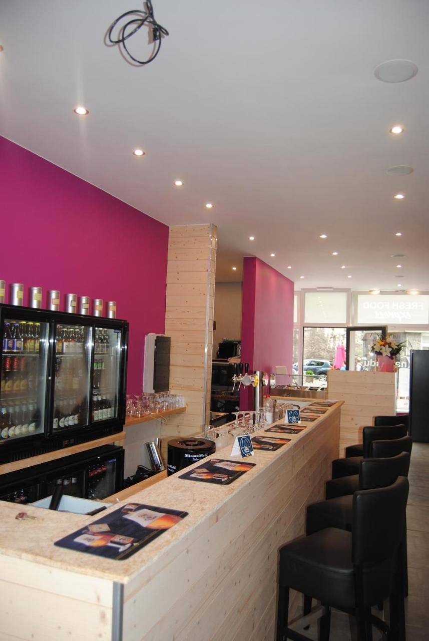 L'Inattendu "sur la croisette" Dinant centre in Dinant, Regio Namur