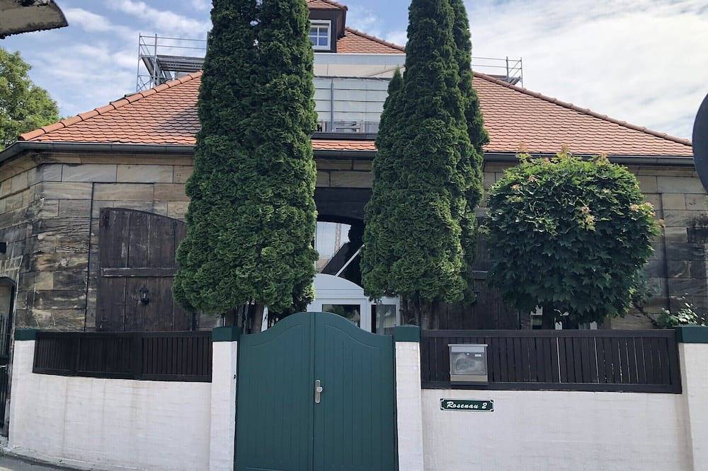 Geheel appartement, Penthouse 1872 in Frankenalb