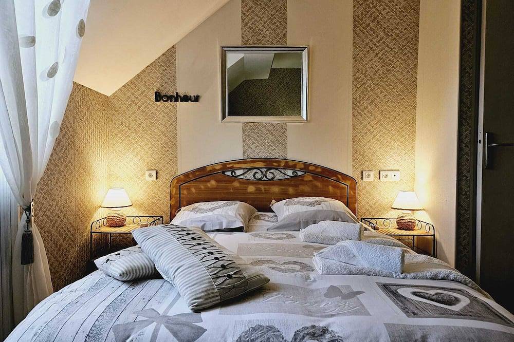 *** Chambre  Familiale Au petit bonheur in Gramat, Massif central