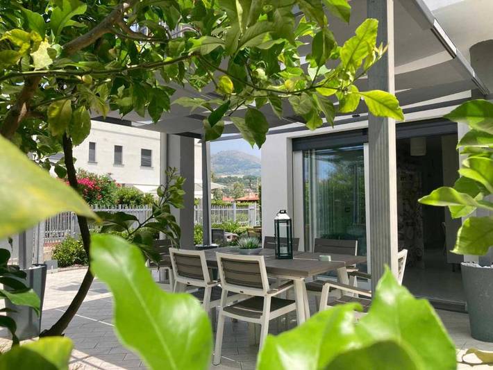 Chambre d’hôte pour 2 personnes, avec Terrasse ainsi que Jardin et Vue à Praia a Mare