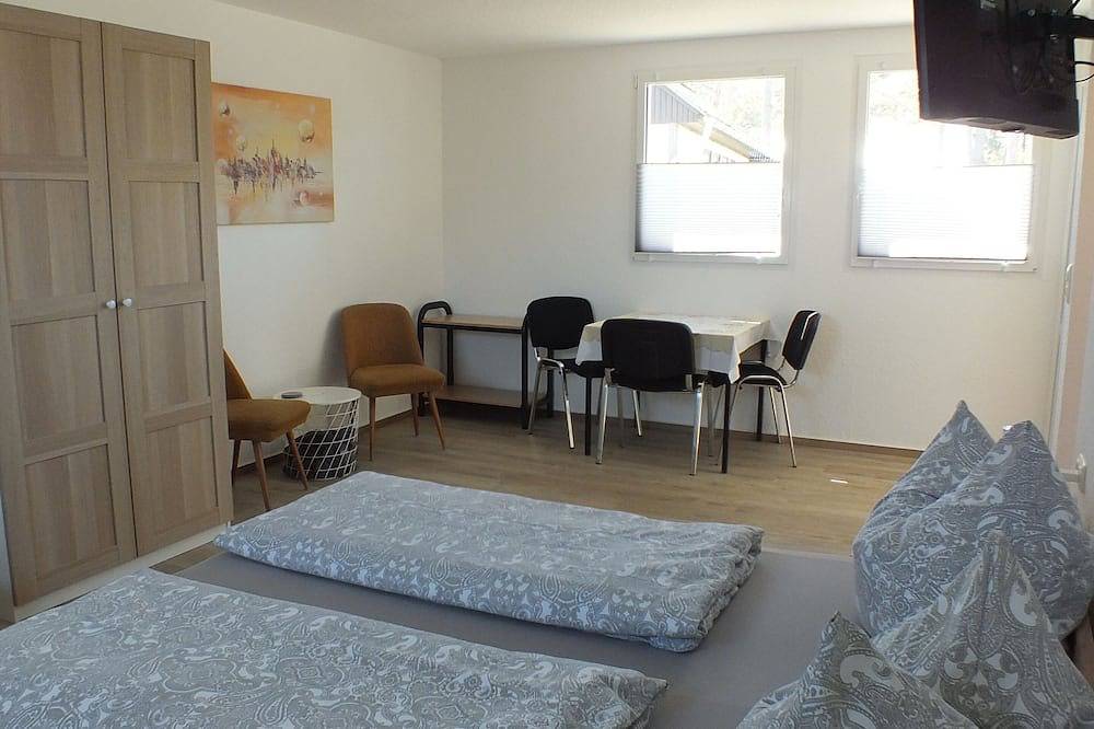 Ganze Wohnung, Einraum Apartment im Ferienpark Buntspecht in Pruchten, Vorpommern-Rügen