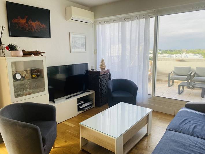 Gîte pour 5 personnes, avec terrasse dans Port de la Grande Motte