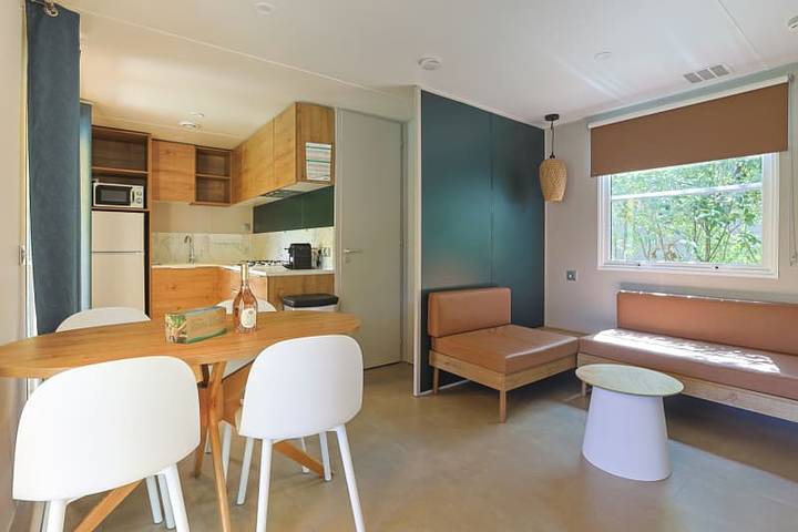 Caravane pour 4 personnes, avec balcon/terrasse et terrasse dans les Gorges du Verdon - 4