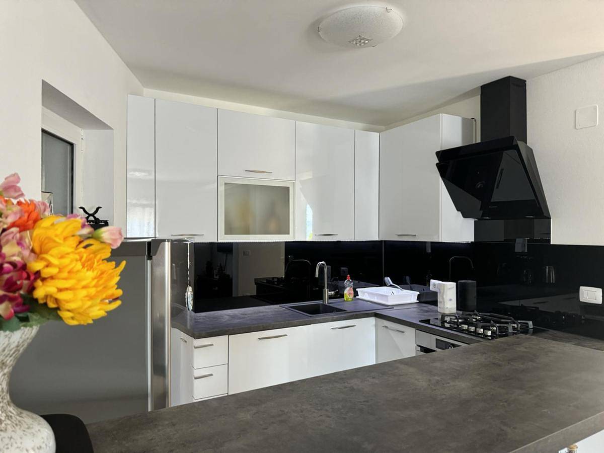 Ganze Wohnung, One-Bedroom Apartment in Lovran, Primorje-Gorski Kotar