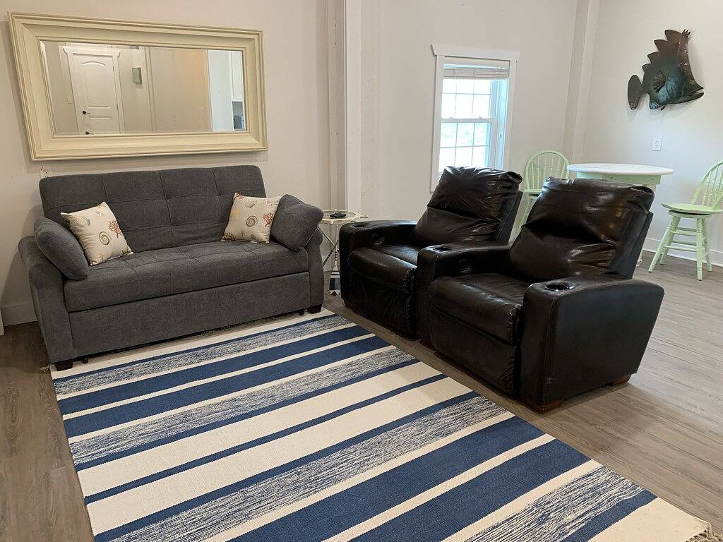 Vacation House for 18 Guests in Emerald Coast, Gulf County