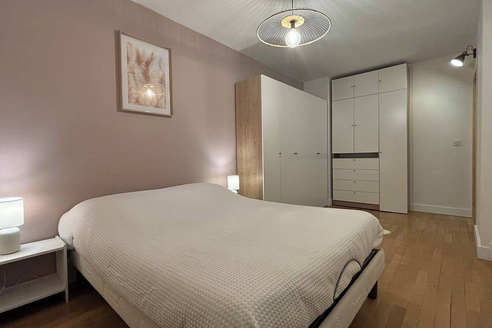 Entire apartment, Magnificent t3 in Caluire-et-cuire, near Lyon in Caluire-et-Cuire, Rhône