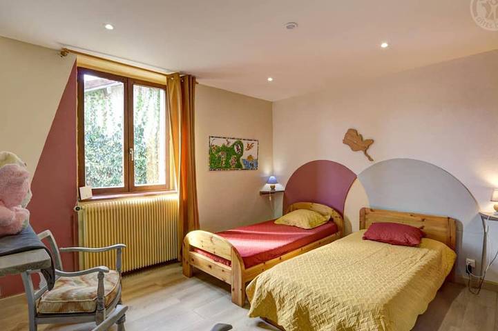 Gîte pour 4 personnes, avec jardin à Marlhes - 2