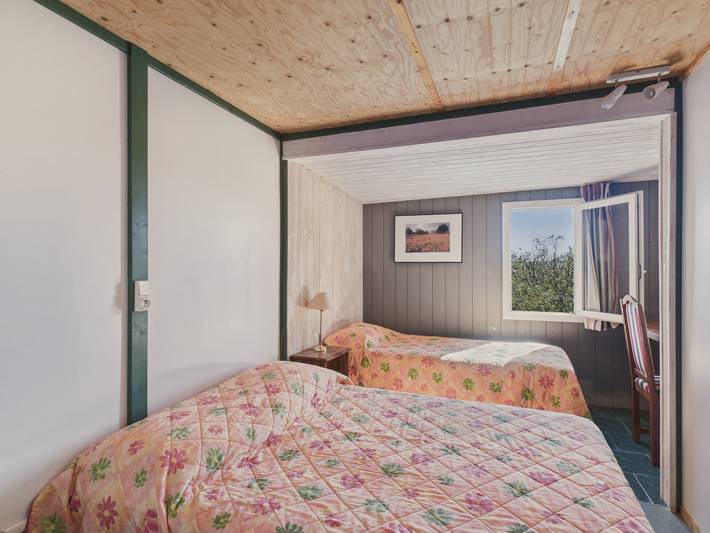 Location de vacances pour 5 personnes, avec jardin et terrasse, animaux acceptés à Salignac-Eyvigues - 4