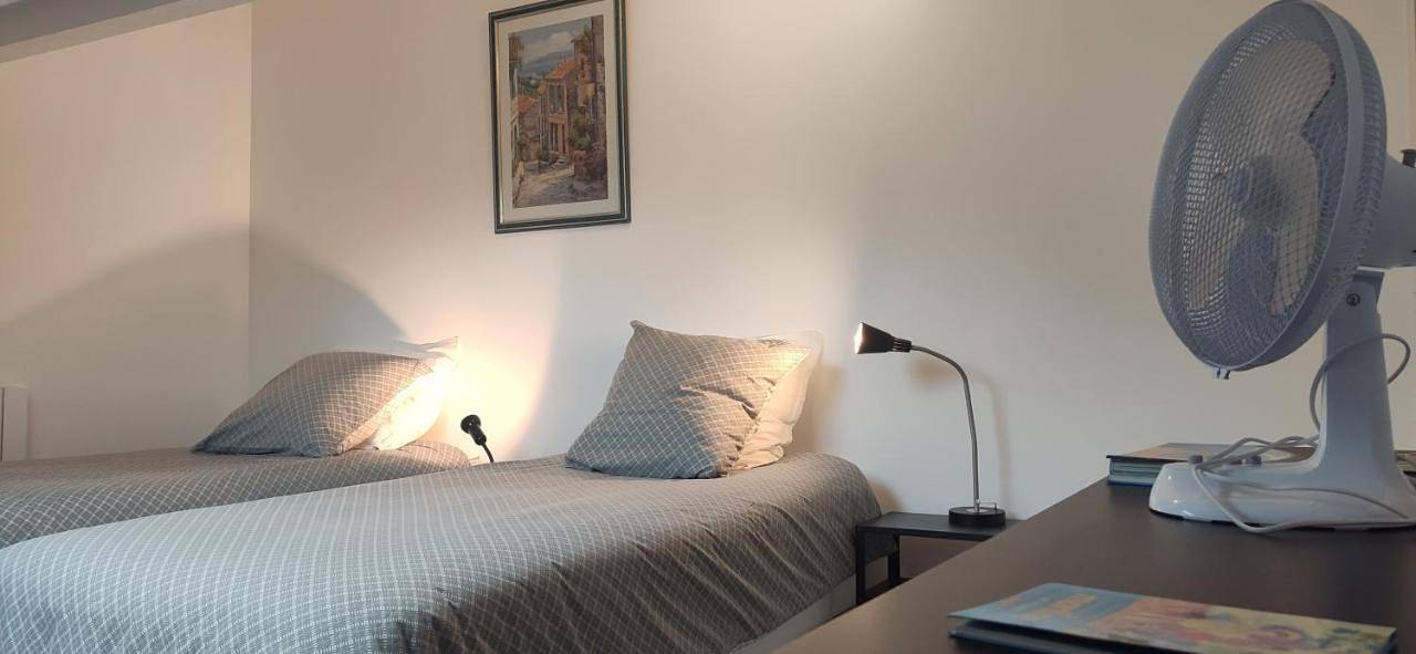 Appartement entier, Two-Bedroom Apartment in La Bridoire, Région de Chambéry