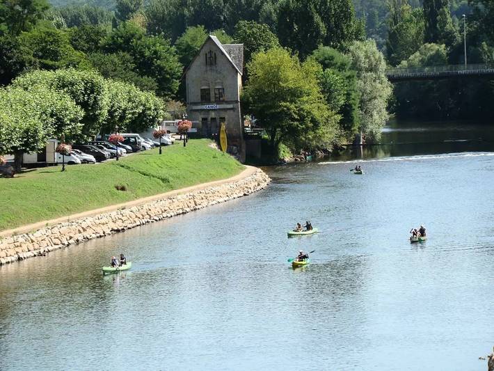 Chalet pour 4 personnes, avec vue ainsi que terrasse et sauna en Dordogne - 2