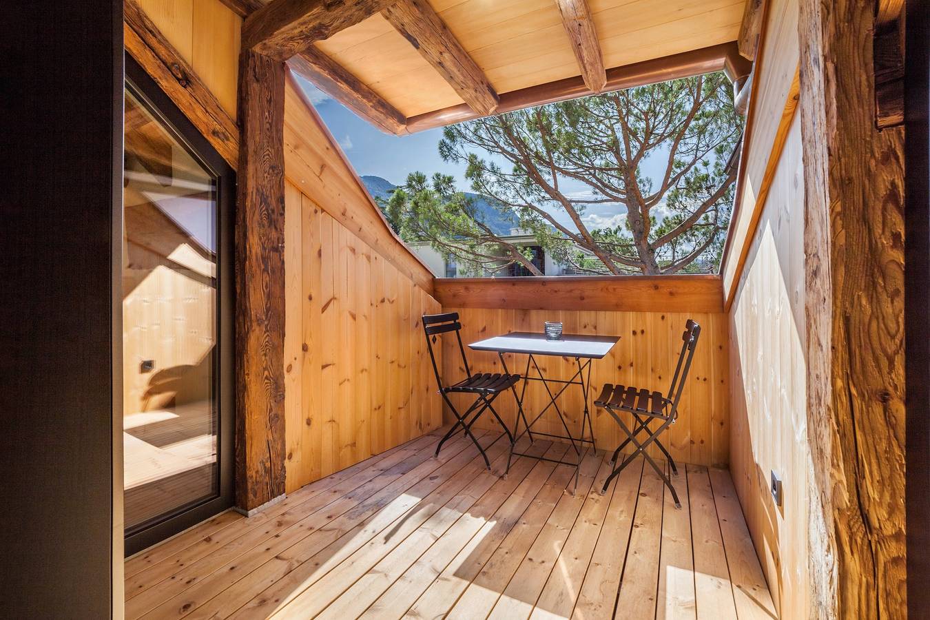 Appartement entier, Appartement 'Ansitz Layshof Weyer' avec vue sur la montagne, jardin partagé et Wi-Fi in Merano, Alpes de Sarntal