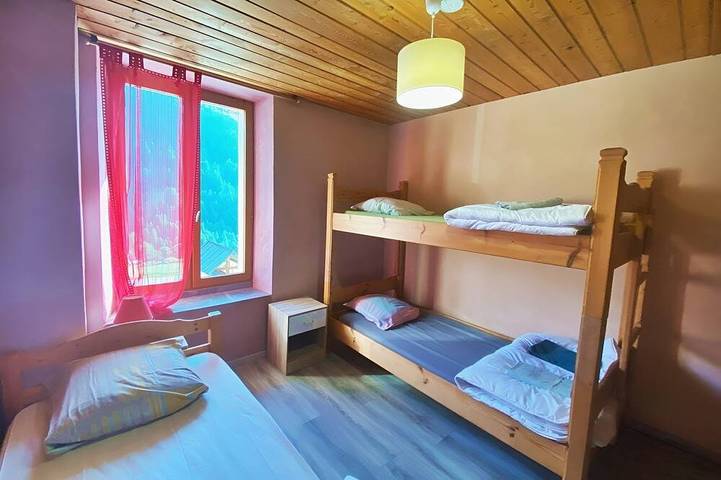 Chambre d’hôte pour 5 personnes dans Parc naturel régional du Queyras - 4
