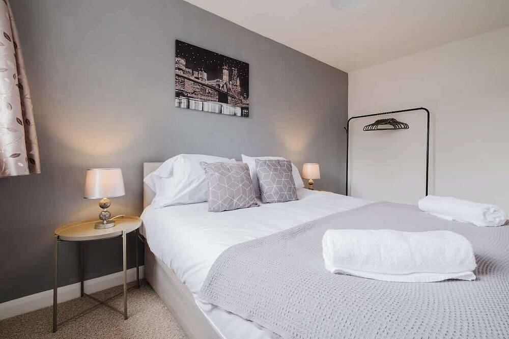 Modern & comfortable 3 bed house in Milton Keynes, Südostengland