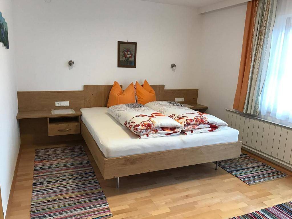 Ganze Ferienwohnung, Appartement Morgensonne in Virgen, Bezirk Lienz