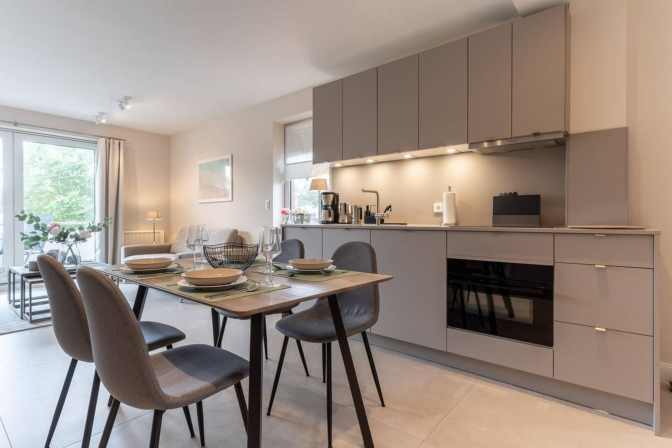 Ganze Wohnung, Im Ortszentrum gelegene 1 Zimmer Wohnung mit Balkon in St. Peter-Bad, St. Peter-Ording