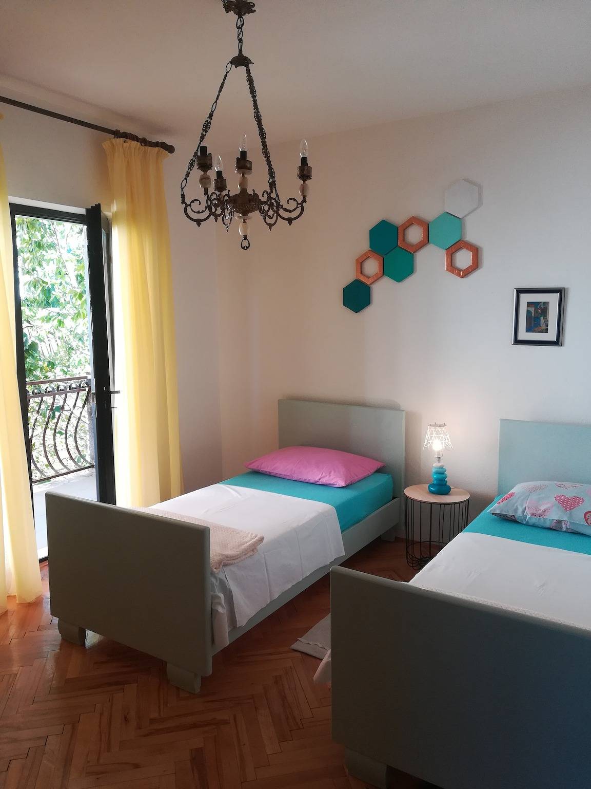 Ganze Wohnung, Ferienwohnung für 8 Personen mit Garten in Lokva Rogoznica, Split-Dalmatien