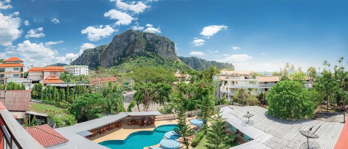 Hôtel pour 2 personnes, avec jardin ainsi que vue et piscine