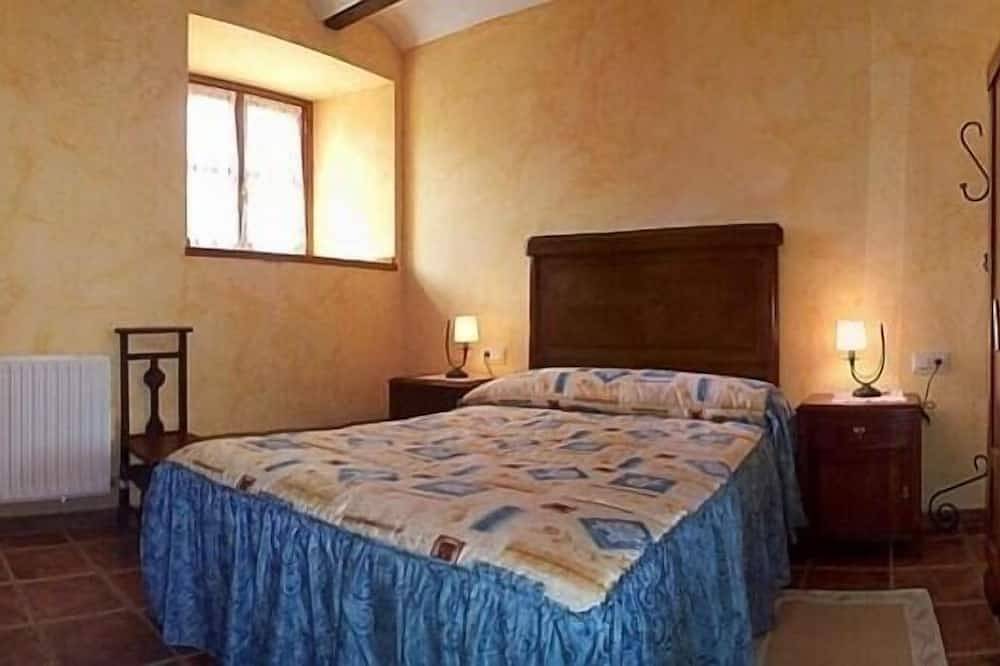 Rural house (full rental) Palacio de Lérruz for 10 people in Lizoáin, Navarra Province