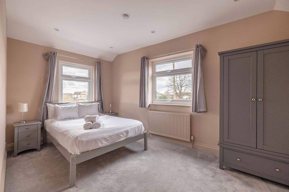Family Friendly Escape In Eton ❤ Countryside Views in Eton, Berkshire