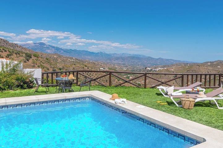 Villa pour 6 personnes, avec jardin à El Borge