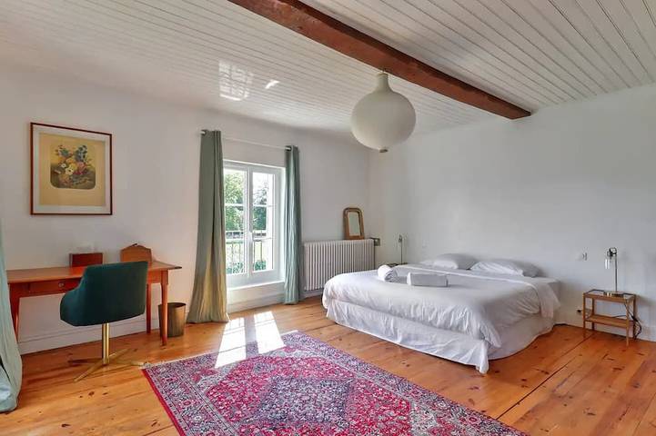 Wonderful escape for happy tribes in Lommoye, Yvelines