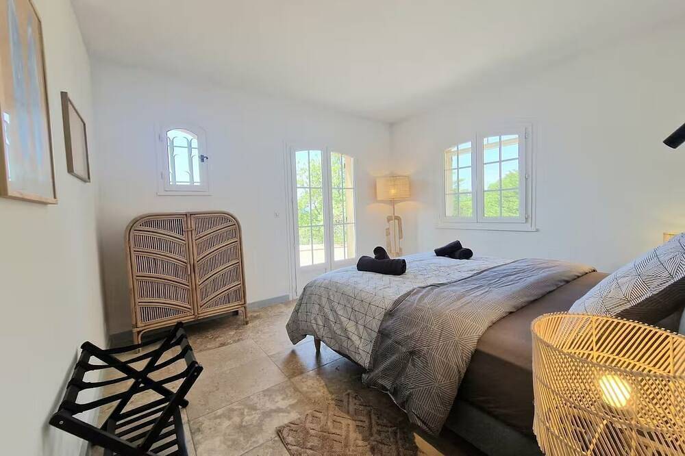 Magnificent villa with the most beautiful view of Tourtour and private pool in Tourtour, Draguignan region