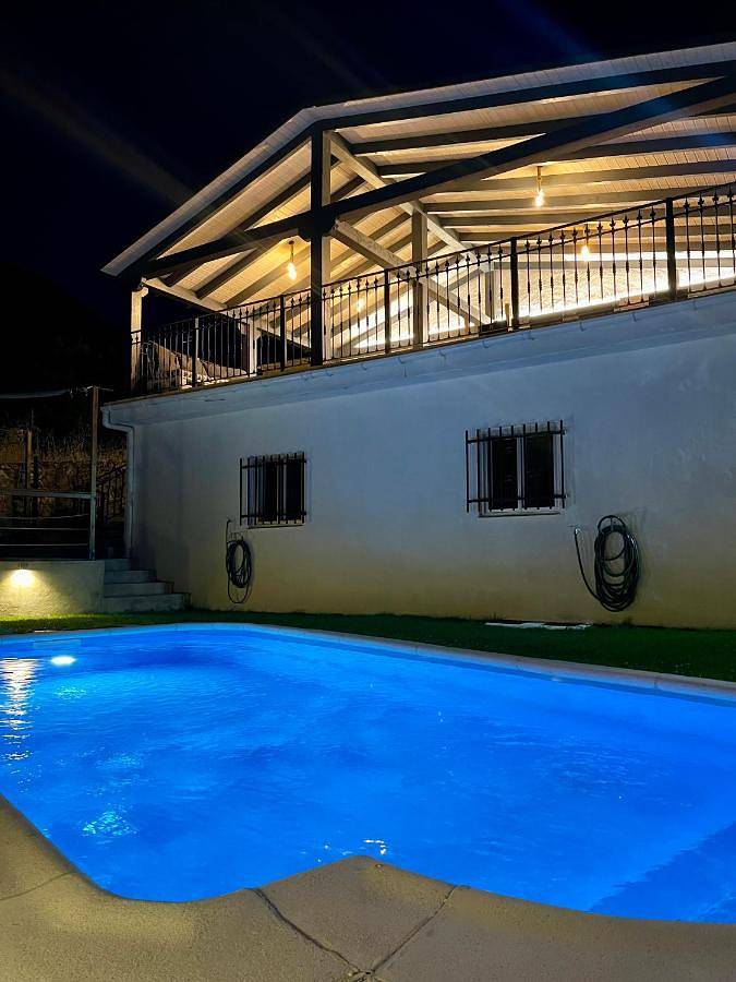 Casa de vacaciones para 8 personas, con jardín además de piscina y vistas - 1