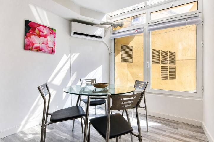 Apartamento entero, Apartamento 'Benidorm Poniente' con piscina comunitaria in Benidorm, Costa Blanca