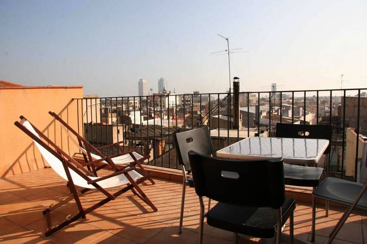 Gîte pour 3 personnes, avec terrasse dans El Trampoli