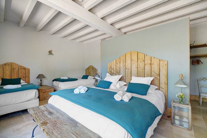 Chambre d’hôtes « Les Bons Enfants » avec piscine partagée, Wi-Fi et climatisation in Verfeil, Toulouse et ses environs