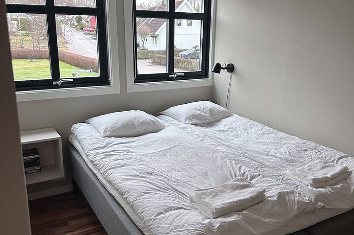 Cozy apartment in own house with terrace near Lassalyckan in Ulricehamn, Västergötland