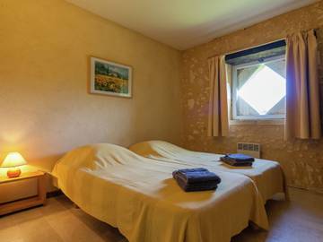 Ferienhaus für 31 Personen in Saint-Georges-de-Montclard, Dordogne, Bild 3