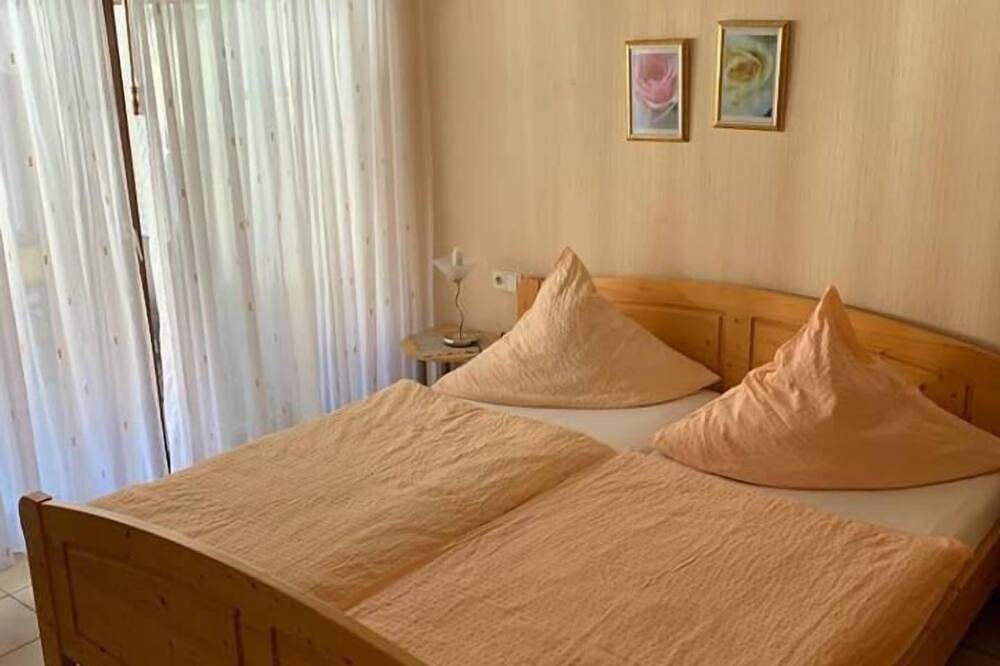 Ganze Wohnung, Ferienwohnung Kirchberg in Leinsweiler, Trifelsland