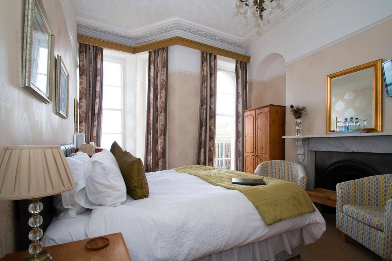 Wooded View Double/Twin Room (En Suite) in Ilfracombe, Devon