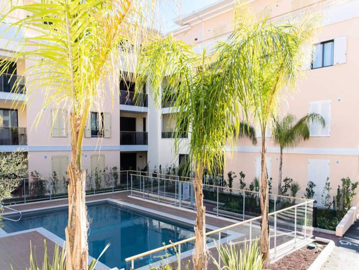 Gîte pour 6 personnes, avec piscine ainsi que terrasse et jardin, adapté aux familles dans Port du Mourre-Rouge - 3