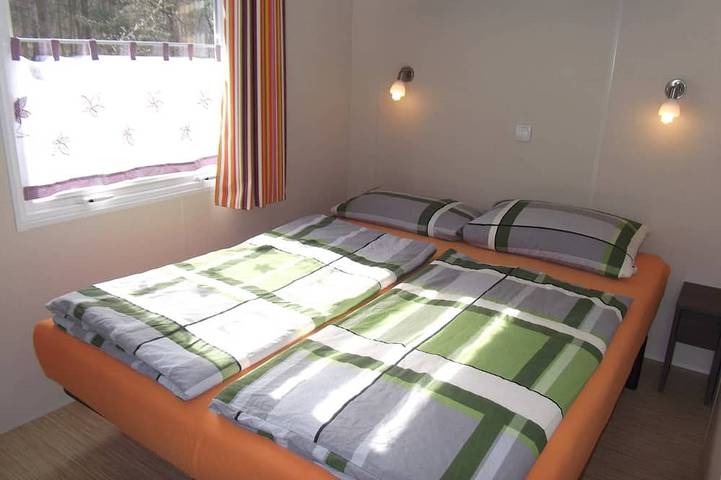 Wohnwagen für 4 Personen in Brandenburg - 2