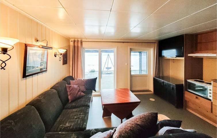 Ganze Ferienwohnung, Ferienwohnung für 3 Personen mit Terrasse in Vindafjord