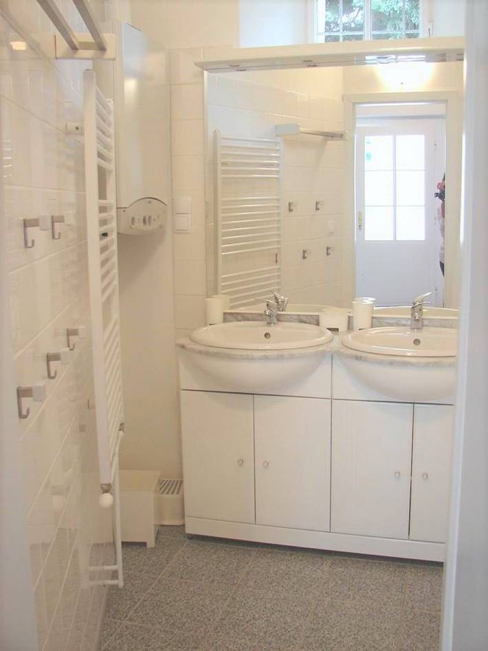 Entire apartment, Apartment 'Bioweingut Hauerhof 99 - 2' with Shared Garden, Wi-Fi and Air Conditioning in Klosterneuburg, Wien-Umgebung